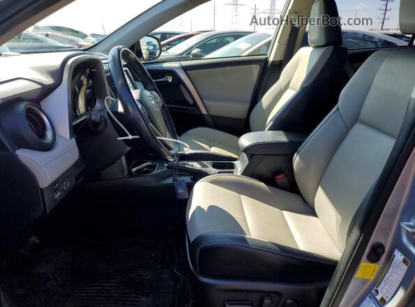 JTMDJREV2JD174461 2018 TOYOTA LIMITED Серебряный Вид салона спереди