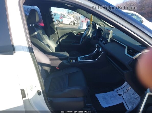 JTME6RFV1LD503044 2020 TOYOTA RAV4 HYBRID White Front interior view