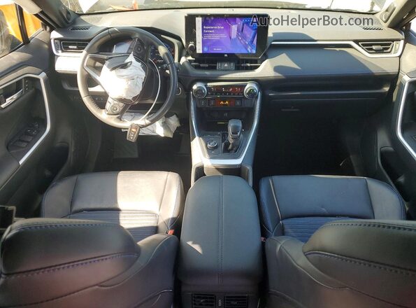 JTME6RFV8PJ031352 2023 TOYOTA RAV4 Серый Вид панели приборов