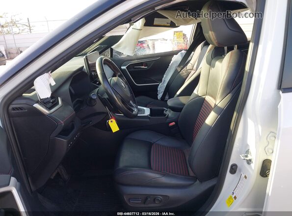 JTMEB3FV6PD157278 2023 TOYOTA RAV4 PRIME White წინა სალონის ხედი