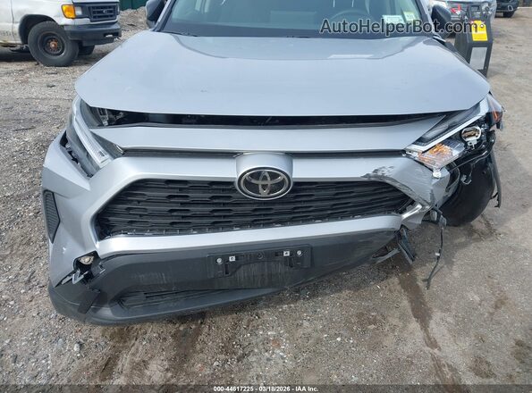 JTMMWRFV2SD354539 2025 TOYOTA LE Gray Դիմացի տեսք