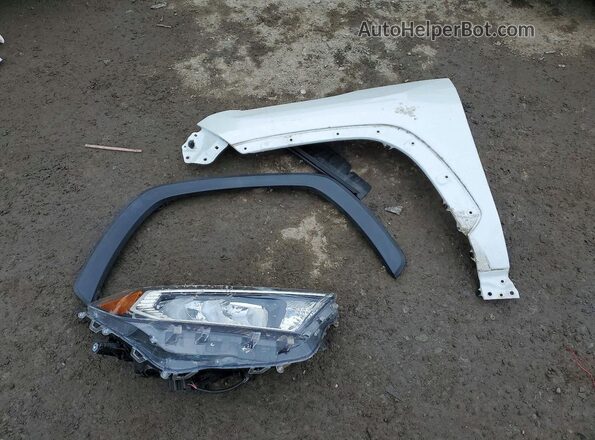 JTMN1RFV7MD082687 2021 TOYOTA LIMITED White 