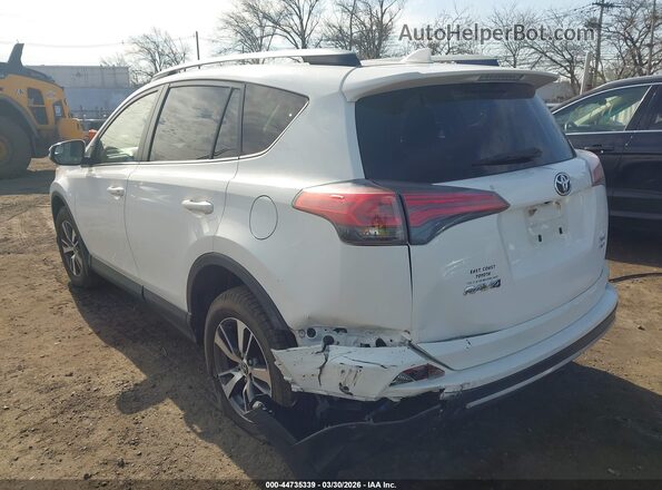 JTMRFREV4HJ117617 2017 TOYOTA LE White 