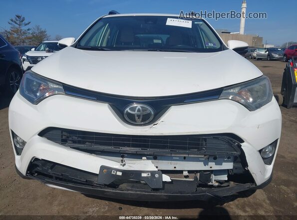 JTMRFREV4HJ117617 2017 TOYOTA LE White 