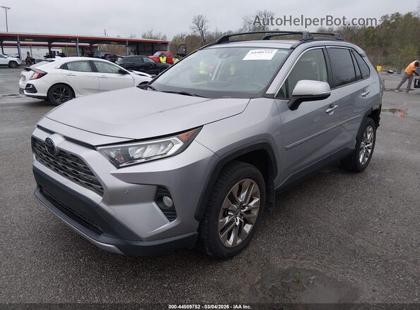 JTMY1RFV8KD018538 2019 TOYOTA LIMITED Silver Vista tres cuartos delantera izquierda