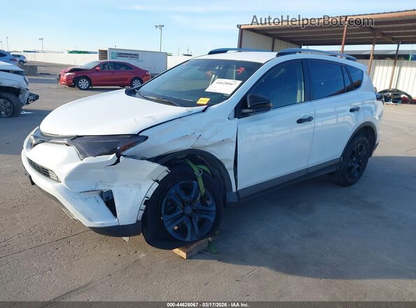 JTMZFREVXJJ206825 2018 TOYOTA LE White Front left
