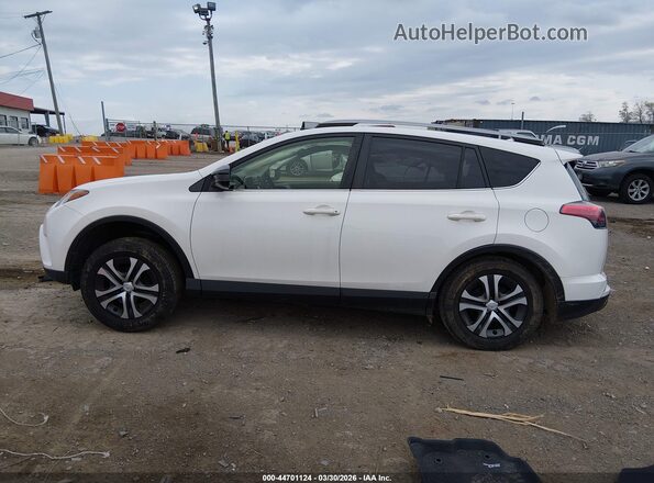 JTMZFREVXJJ739001 2018 TOYOTA LE White 360 interior view