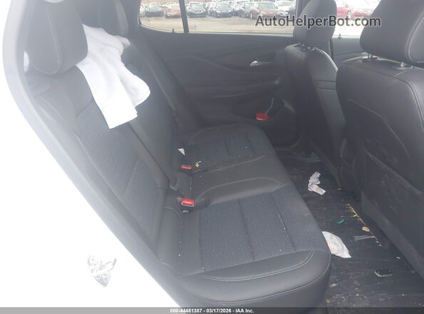 KL47LAEP5TB073207 2026 BUICK OTHER White Вид наклейки з VIN-кодом