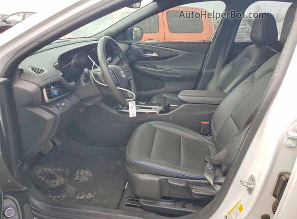 KL47LBE20RB164873 2024 BUICK OTHER White Widok wnętrza z przodu