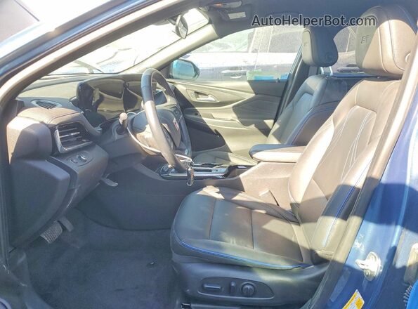 KL47LBEPXSB043060 2025 BUICK OTHER Blue წინა სალონის ხედი