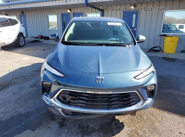 KL4AMBSL2TB117593 2026 BUICK ENCORE Blue VIN კოდის სტიკერის ხედი