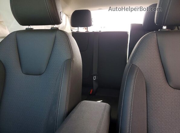 KL4AMBSL4TB097699 2026 BUICK ENCORE Gray Vista de los asientos traseros
