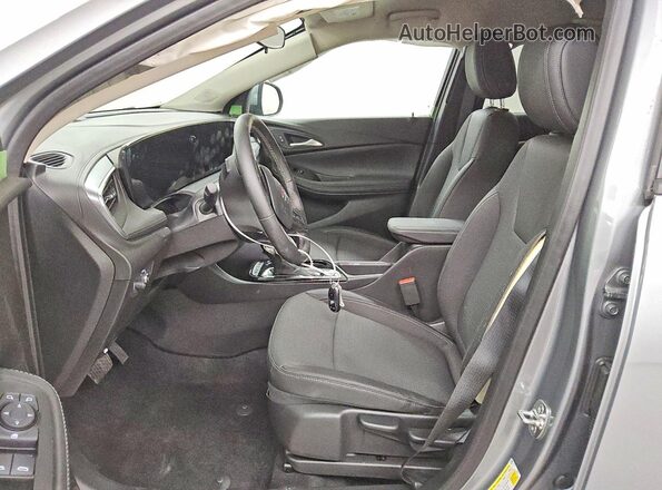 KL4AMBSL8TB117470 2026 BUICK ENCORE Gray Widok wnętrza z przodu