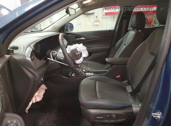 KL4AMESLXTB011118 2026 BUICK ENCORE Blue Widok wnętrza z przodu