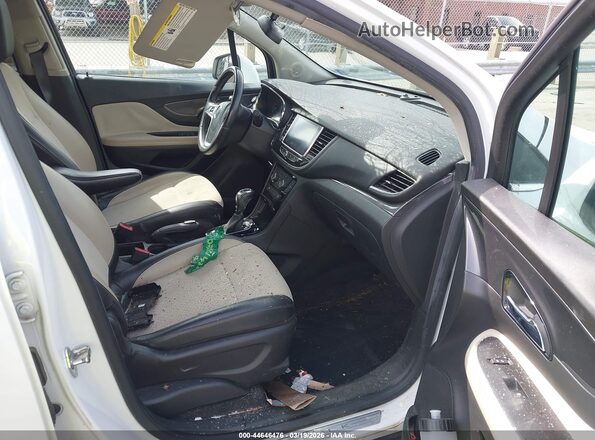 KL4CJASB1LB039844 2020 BUICK ENCORE Белый Вид салона спереди