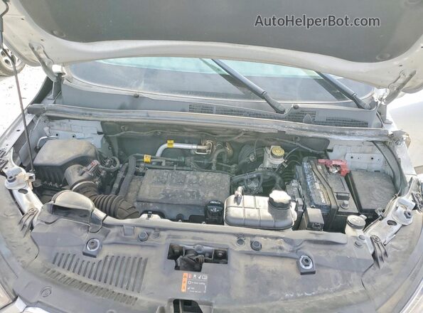 KL4CJASB6MB310186 2021 BUICK ENCORE Silver ძრავის განყოფილების ხედი