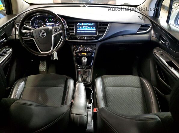 KL4CJESB8MB358456 2021 BUICK ENCORE Silver Առջևի վահանակի տեսք