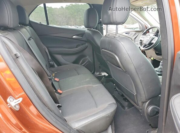 KL4MMDS28MB055697 2021 BUICK ENCORE Orange Սալոնի հետևի տեսք