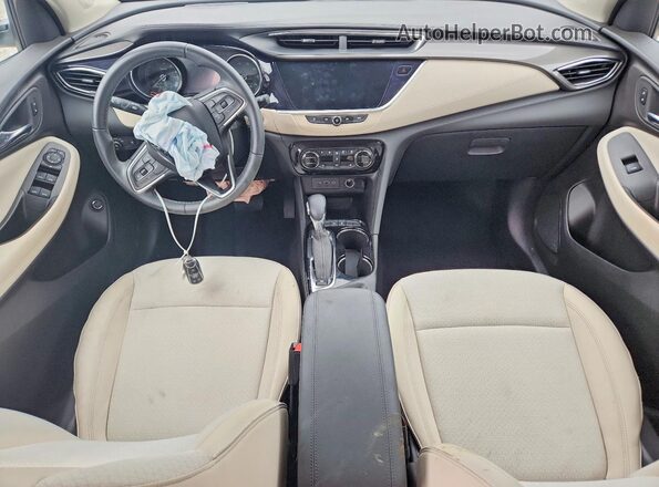 KL4MMDS2XNB139487 2022 BUICK ENCORE Белый Вид панели приборов