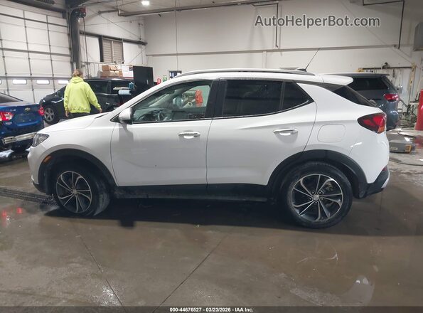 KL4MMESL4NB143887 2022 BUICK ENCORE White Սալոնի 360 աստիճան տեսք