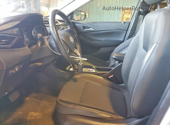 KL4MMESL8MB170105 2021 BUICK ENCORE White Vista interior delantera