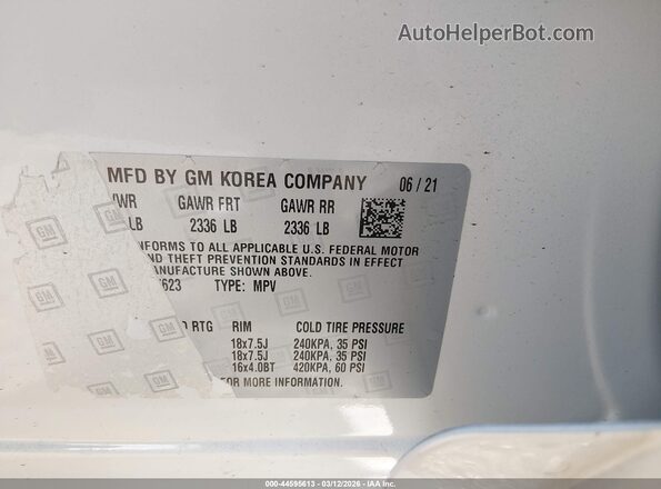 KL4MMFSL7NB027623 2022 BUICK ENCORE White Widok komory silnika