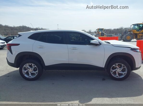 KL77LFE26RC111440 2024 CHEVROLET TRAX White Widok wnętrza 360 stopni