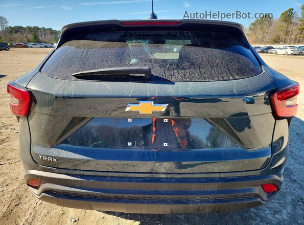 KL77LFEP3TC001111 2026 CHEVROLET TRAX Charcoal Вид ззаду