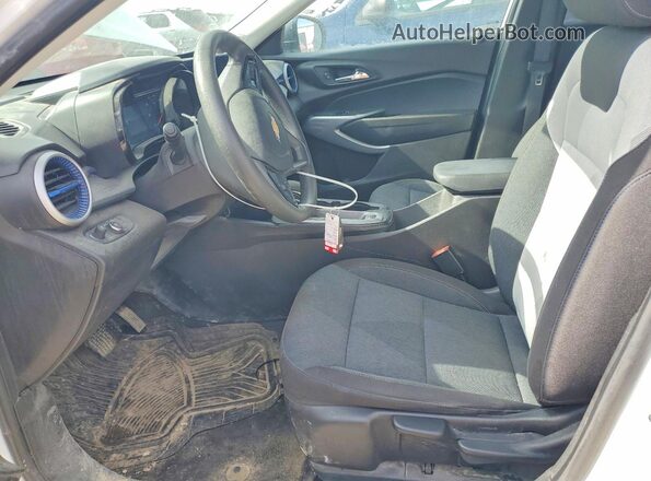 KL77LFEPXSC021192 2025 CHEVROLET TRAX White Вид салону спереду