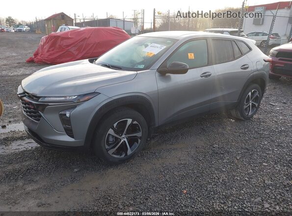 KL77LGE27RC121920 2024 CHEVROLET TRAX Silver 