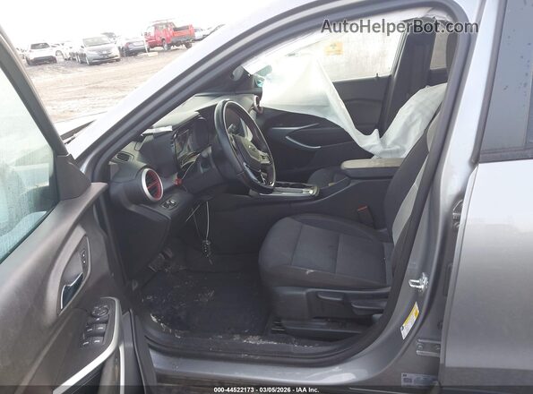KL77LGE27RC121920 2024 CHEVROLET TRAX Silver 