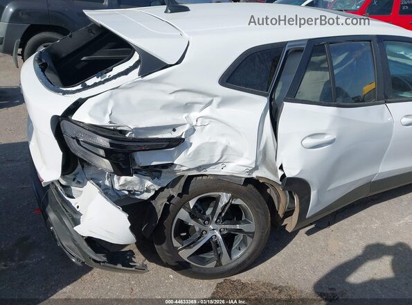 KL77LGEP1SC306093 2025 CHEVROLET TRAX White Դիմացի տեսք