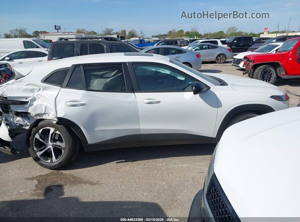 KL77LGEP1SC306093 2025 CHEVROLET TRAX White Սալոնի հետևի տեսք