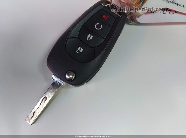 KL77LGEP3SC062849 2025 CHEVROLET TRAX Синий Вид панели приборов