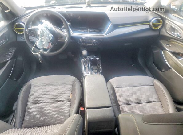 KL77LHE20RC054499 2024 CHEVROLET TRAX Charcoal Widok deski rozdzielczej