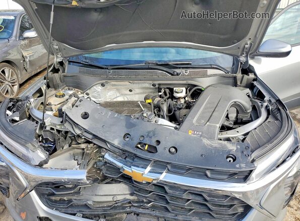 KL77LHE20RC054499 2024 CHEVROLET TRAX Charcoal Widok komory silnika