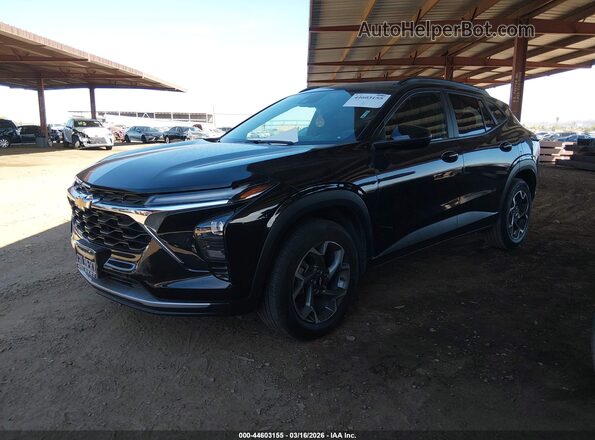 KL77LHE28RC232322 2024 CHEVROLET TRAX Black Առջևի ձախ երեք քառորդ տեսարան