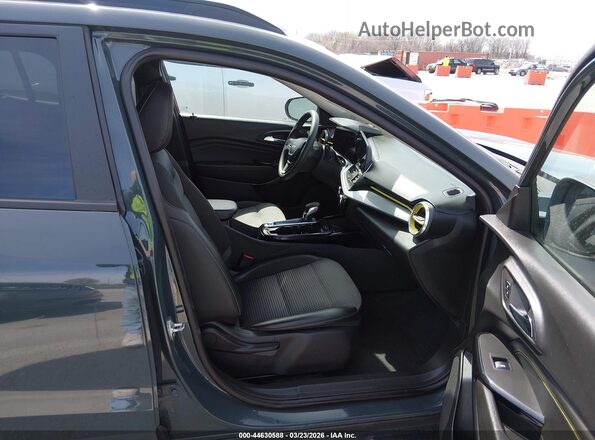 KL77LHEP2SC245276 2025 CHEVROLET TRAX Green Սալոնի դիմացի տեսք