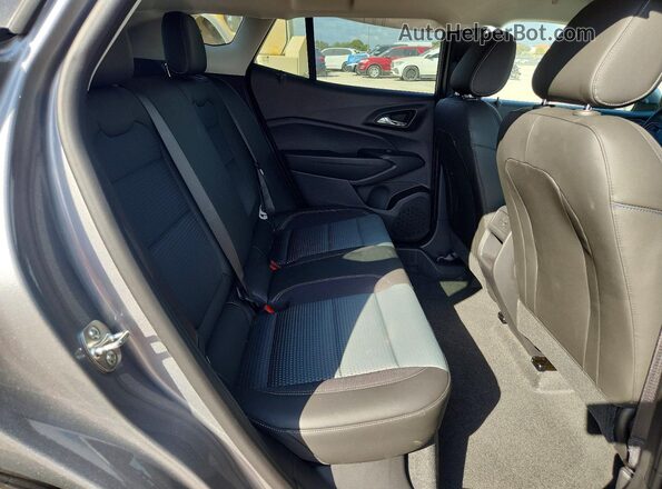 KL77LHEP3TC093669 2026 CHEVROLET TRAX Gray Вид задніх сидінь