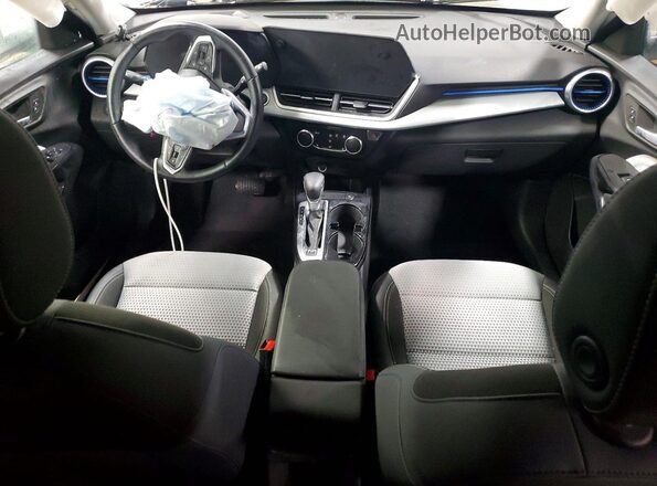 KL77LHEP6TC006198 2026 CHEVROLET TRAX White წინა პანელის ხედი
