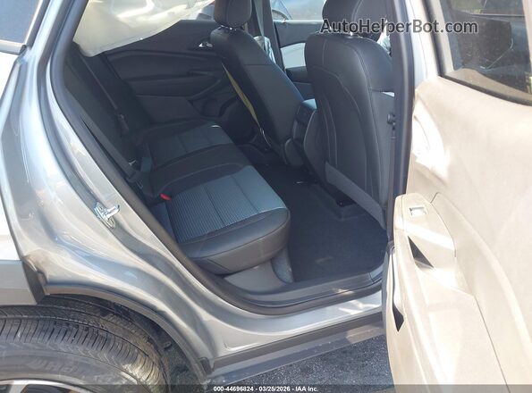 KL77LHEP8TC110997 2026 CHEVROLET TRAX Gray VIN sticker view