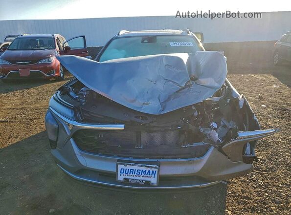 KL77LHEPXTC022436 2026 CHEVROLET TRAX Silver Vista del compartimento del motor