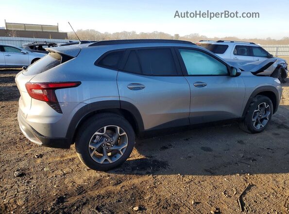 KL77LHEPXTC022436 2026 CHEVROLET TRAX Silver Trasero derecho