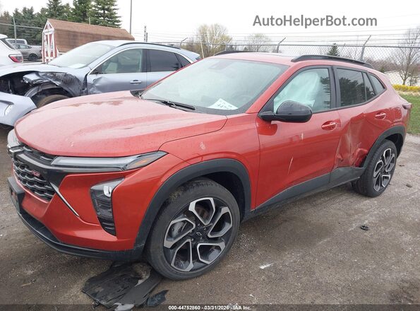KL77LJE28RC034721 2024 CHEVROLET TRAX Оранжевый Передняя левая четверть