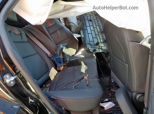 KL77LJEP9TC016196 2026 CHEVROLET TRAX Черный Вид задней части салона