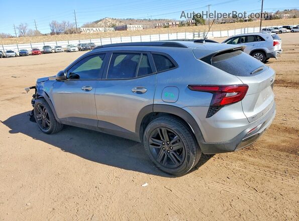 KL77LKEP7SC315190 2025 CHEVROLET TRAX Silver უკანა მარცხენა