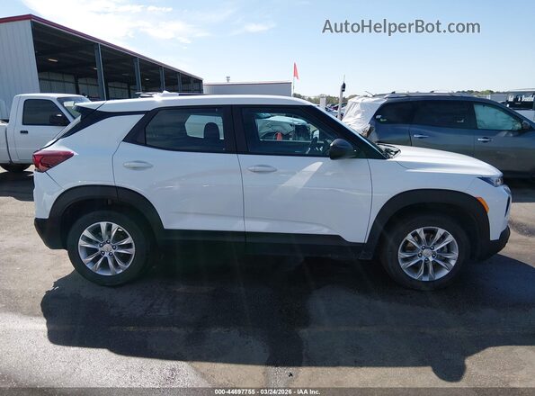 KL79MMS25PB079937 2023 CHEVROLET TRAILBLAZER White Սալոնի հետևի տեսք