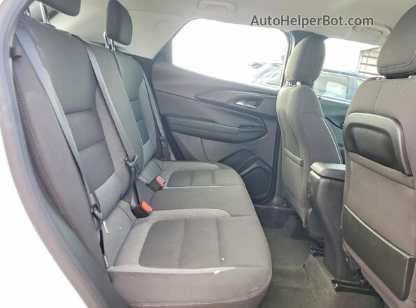 KL79MMS29MB060092 2021 CHEVROLET TRAILBLAZER White Widok wnętrza z tyłu