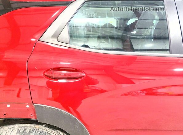 KL79MNSLXMB007125 2021 CHEVROLET TRAILBLAZER Red Rear seats view