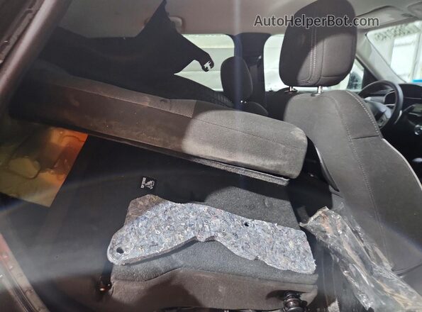KL79MRSL5NB128184 2022 CHEVROLET TRAILBLAZER Black Սալոնի հետևի տեսք